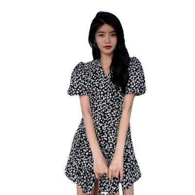 China Anti-Static Women's Front Ruffle Mini Dress V-Neck Blow Sleeve Short V-Neck Tendril Balance A Line Flare Dress for sale