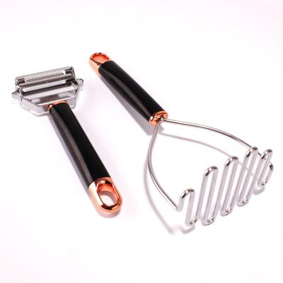 China 2pcs Viable Unveiling Potato Masher Fruit Vegetable Tools Accessories Potato Crusher And Peeler for sale