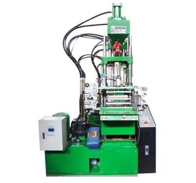 China High Quality Hot Selling High Quality 125A VERTICAL Full Automatic CE Clothing Hang Tags Tag Seal Injection Molding Machine for sale