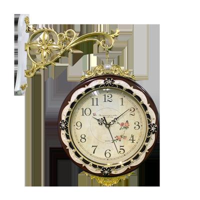 China Antique Garden Station Double Face Station Train Style 18In Wall Clock Plastic Matrix Wanduhr for sale