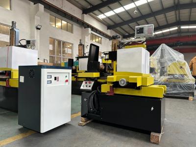 China Precision Single Cut Molybdenum CNC Wire-Cut EDM Wire Cutting Machine for sale