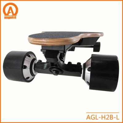 China Adult Maple Wooden Electronic Skateboard Longboard With Dual Electric Motor Supplied By Original Manufacturer for sale