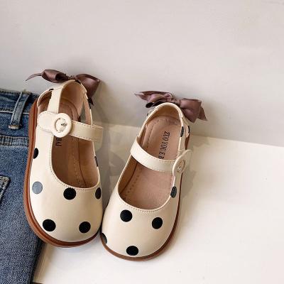 China Fashionable Soft Rubber Dot Printed Casual Shoes Unique Princess Leather Shoes Girls for sale