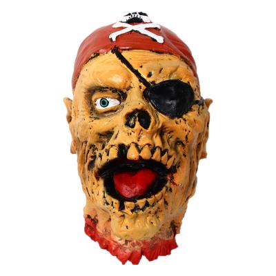 China Pirate Head Skull Haunted House Decoration Highly Simulated for sale