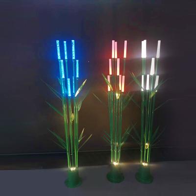 China Modern Times Outdoor Solar Garden Lights, 3 Pack Color Changing Solar Stake Light, Led Reed LED Light Stake For Decoration for sale