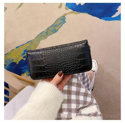 China Large Capacity Ladies Smart Crocodile Wholesale Waterproof Phone Long Wallets Janhe de carteira de feminina Leather Clutch Purse For Women for sale