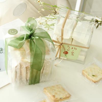 China Customized Recyclable Transparent Clear Cake Box 10 x 10 x 10 Candy Gifts Packing Box Square Cookie Packing Plastic Box for sale