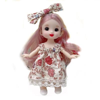 China Fashion Princess Doll Kids Gift Vinyl Eco-friendly Wholesale Exquisite 17cm Doll for sale