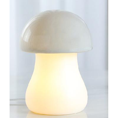 China Modern Led Wireless Portable Led Modern Hotel Desk Lamp Port Mushroom Lamp Restaurant Desk Night Light for sale