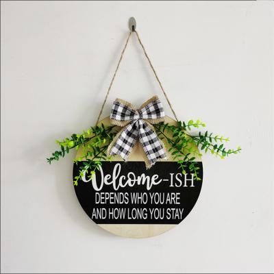 China 2021 Hot Sale Handmade Wood Crafts Eco-friendly Front Door Decor Round Hanging Sign Home Room Tag Decoration Wooden Door Plaque for sale