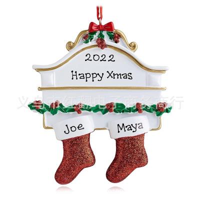 China 2021 Festival Decoration Hot Sale Christmas Decoration Christmas Sock Wall Hanging DIY Resin Opens Christmas Ornaments for sale