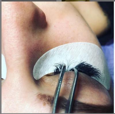 China Wholesale Natural Long Eyelash Extensions With Lashes Custom Box Extensions Free Sample for sale