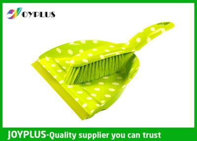 China Fashionable Outdoor Dustpan And Brush , Broom Dustpan Combo Easy Operation for sale