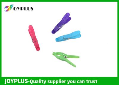 China Colorful Plastic Clothes Pegs Clips For Hanging Clothes OEM / ODM Acceptable for sale