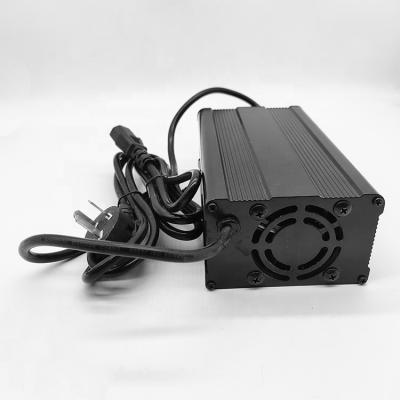 China 12A E-scooter Fast Charger For 58.8V Lithium Battery Electric Bike Charger for sale