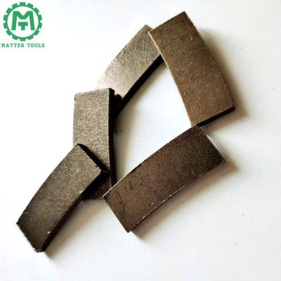 China Cutting High Quality Sharpness and Long Working Time Diamond Granite Hot Press for Segments for sale