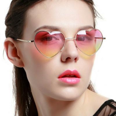 China Popular Unisex Sun Glasses Ocean Glass Hearts Shades Metal Hearts Sunglasses Fashion Love Classic Heart Sun Glasses for sale