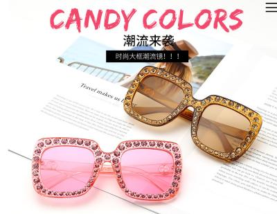 China Luxury Women Diamond Frame Mirror Sun Glasses Ladies Oversized Square Sunglasses Fashion Brand Designer New For Female for sale