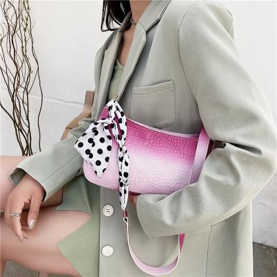 China Trendy One-shoulder PU One-shoulder Fashion Style Gradient Color Bag Scarf Chain Women's Silk Handbag for Armpit for sale