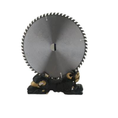 China Cutting Wood CTT Circular Saw Blade 9nch 60T For Cutting Wood for sale