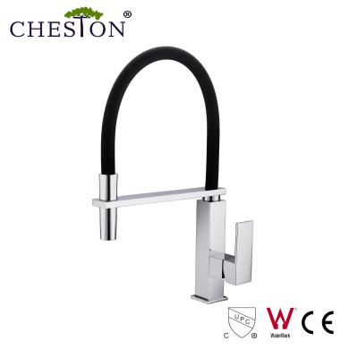 China Modern Sanitary Ware Series Copper Single Hole Pull Out Kitchen Sink Faucet Mixer for sale