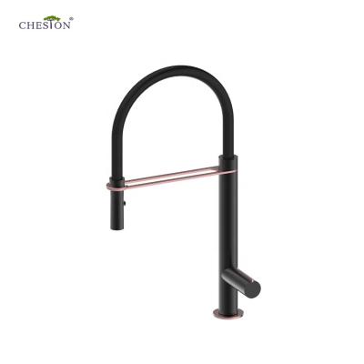 China Modern Europe Style Brass Pull Out Kitchen Faucets Hot Cold Water With Pull Down Sprayer for sale