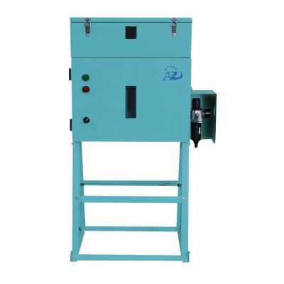 China Easy to use Automatic feeding Particle Machine for Any Type Die Casting Machine for sale