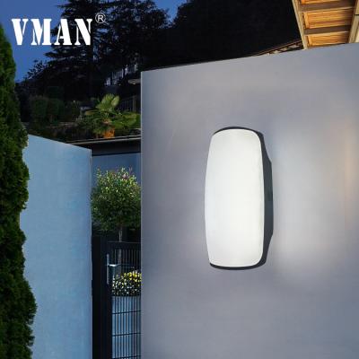 China Indoor Outdoor Wall Lighting Modern Waterproof Decoration 24w IP54 Hotel Corridor Yard Bulkhead Lighting Outdoor LED Wall Lamp for sale