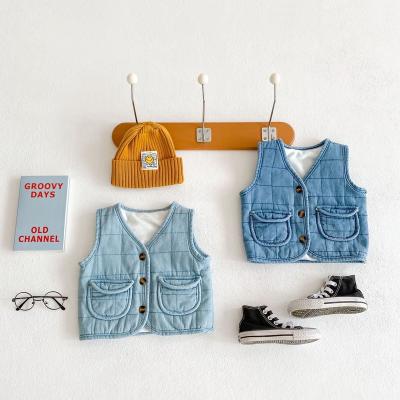 China Europe and America 2021 winter clothing all-match infant children boys and girls baby fleece striped cotton denim vest coat pocket cardigan for sale