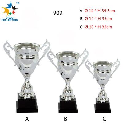 China China Sport Silver Trophy Cups for sale