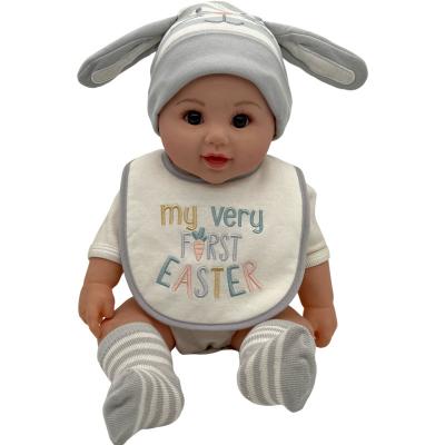 China Premium Quality Rabbit Antibacterial Knitted Cute Pattern Fully Stocked Three Piece Baby Rabbit Hat and Bib Socks Set for sale