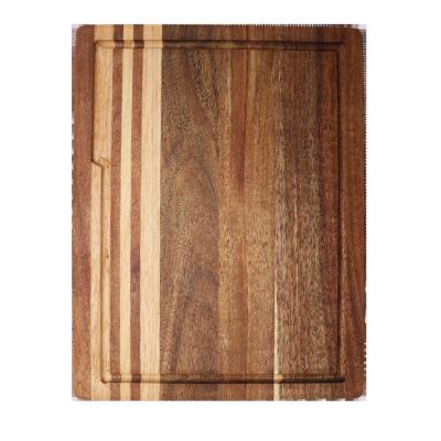 China Sustainable Steak Board Square Juice Groove Carving For Meat Cracker Vege Wooden Chopping Board Acacia Wood Cutting Board for sale