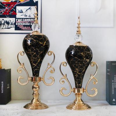 China ECO-frendly high quality gold vintage modern ornaments show pieces accessories for office table home decoration for sale