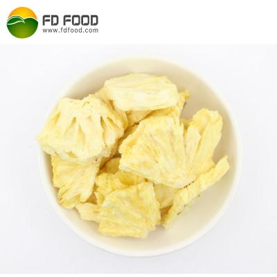 China LUJIA FDFOOD dry brand 5-7mm/slice freeze dried fruit bulk packing 10kg freeze dried pineapple for sale