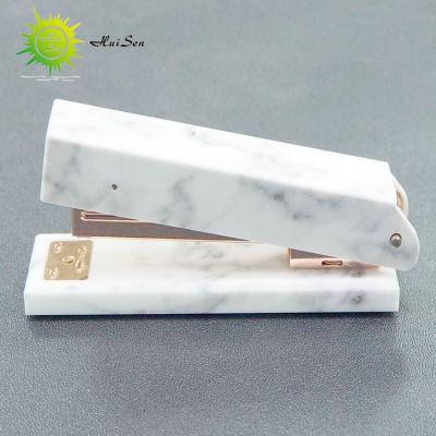 China Rose Gold Size Marble Acrylic Stapler Huisen Desktop Manual Machine Accessory Eco-friendly Stapler Large Size for sale