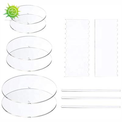 China Custom Polished Acrylic Viable Edge 4.5mm Thick Round Base Set On Disc Of Cake Boards With 2 Comb Scrapers for sale