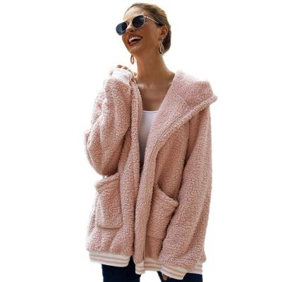 China Viable Custom Color Warm Sherpa Lining Women Jacket Winter Fur Jackets Anorak Heated Coats for sale