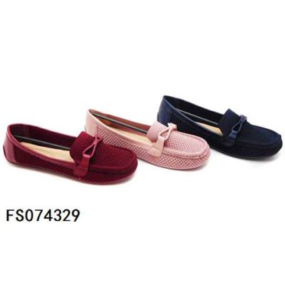 China Autumn New Design Anti-slippery Women's Suede Moccasin Comfortable Flat Casual Loafer for sale