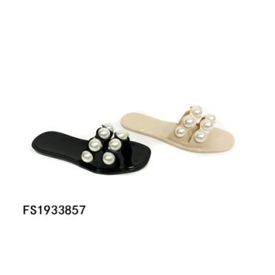 China Fashion Trend Popular Ladies Fitted Toe Jelly Slippers With Big Beads Ladies PVC Shoes for sale