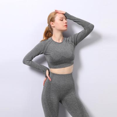 China Breathable Work Out Clothing Women Girls Long Sleeves Crop Tops Women Sportswear Fitness 2022 for sale