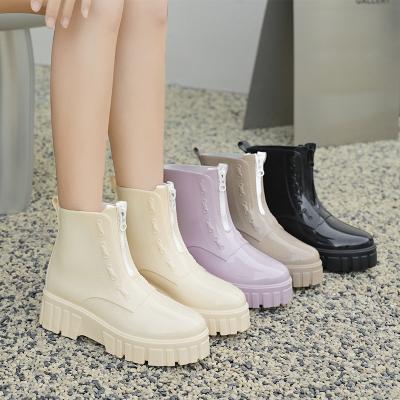 China Fashion Trend 2023 New Fashion Middle Heel Chelsea Boots Comfortable Waterproof Anti-slip PVC Rain Boots For Women for sale