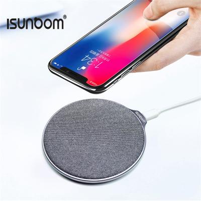 China 2019 Mobile Phone Pad 10w Fast Charging Mobile Phone And Watch Zinc Alloy Cooling Wireless Charger For Samsung And Motorcycle Watch for sale