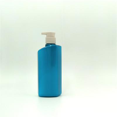 China Personal Care 330ml /660ml PET Blue Color Liquid Shampoo Bottle With Pump for sale