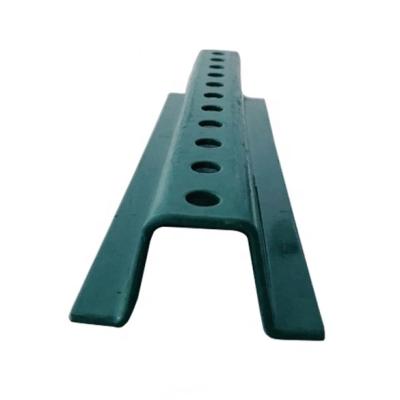 China Easily Assembled Green Or Galvanized U Material Outdoor Sign Post For Sign Post Post Posts for sale