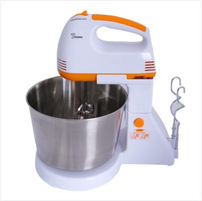 China Hotel 240V professional manual electric hand mixer for mixing 7 speeds for sale for sale