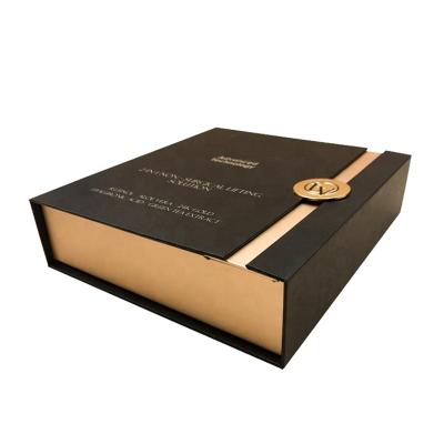 China Wholesale Recyclable Luxury Magnetic Wine Box Cardboard Whiskey Bottle Gift Box for sale