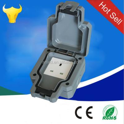 China IP67 13A Commercial Single Socket & Double UK Socket With Fuse Switch Meet Saso Standard for sale