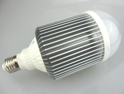 China El alto CRI de aluminio 2900K Dimmable llevó las bombillas 24W IP44, CE ROHS en venta