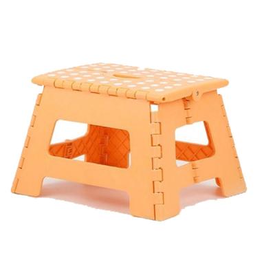 China Portable Plastic Folding Folding Step Stool 22cm Multi-Color Choice Foldable Type Home Outdoor Travel for sale