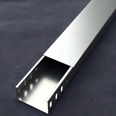 China Adaptable Stainless Steel Raceway Cable Tray / Suspended Wall Mounted Cable Tray With Cover for sale